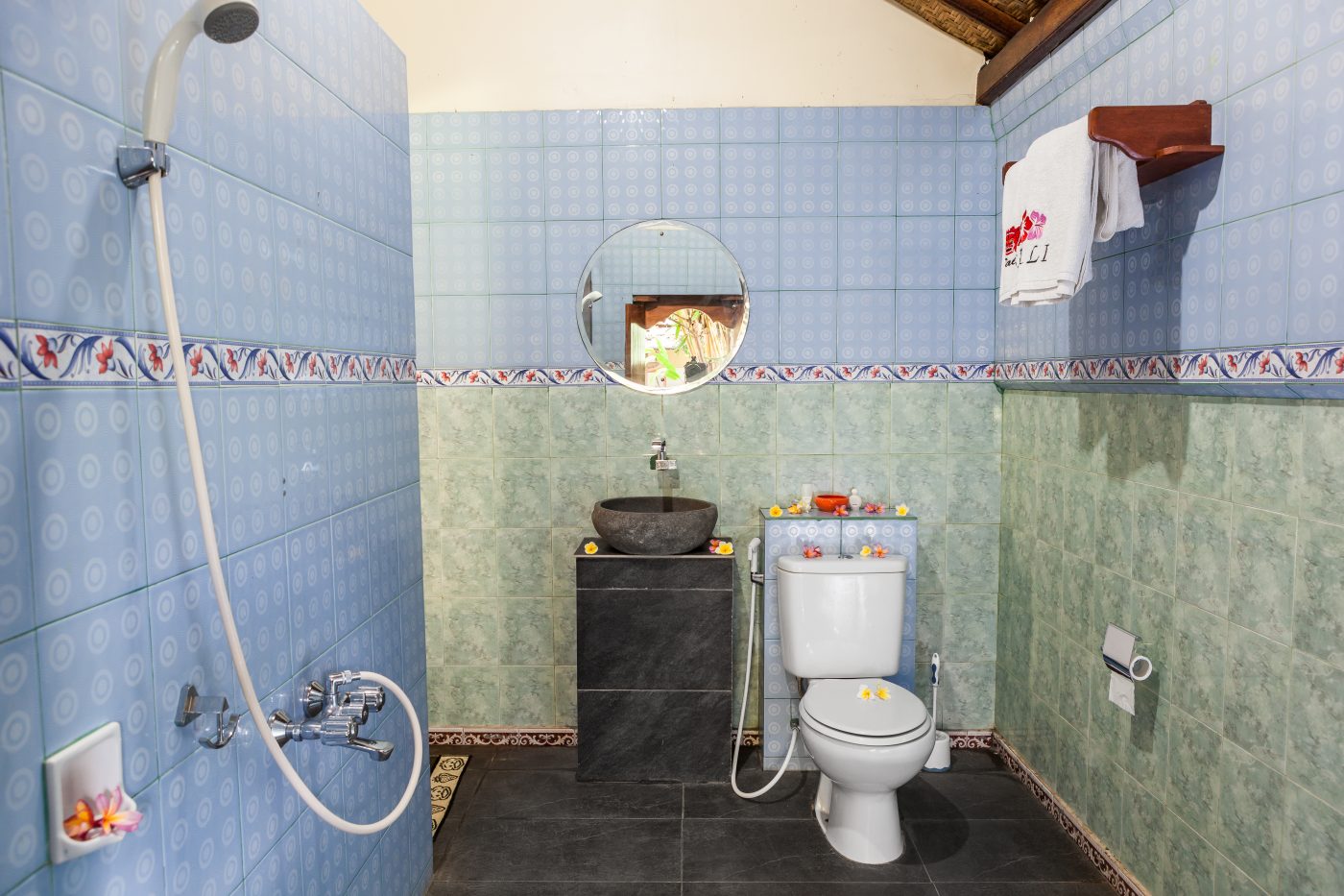 Room 2 category